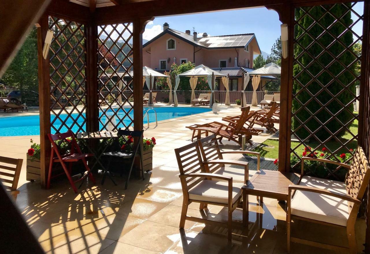 Hotel Bucaneve Pescasseroli Exterior photo